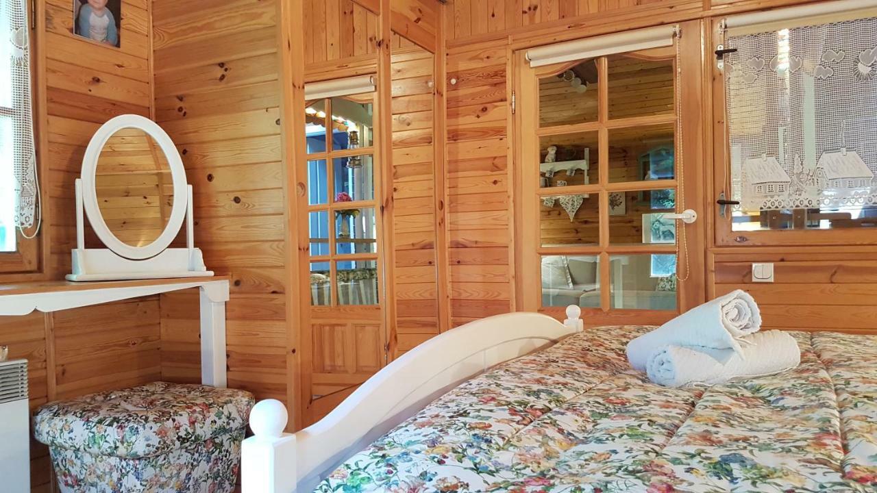 Domek Letniskowy Na Kaszubach Lub Apartament Z Kominkiem Puck Esterno foto