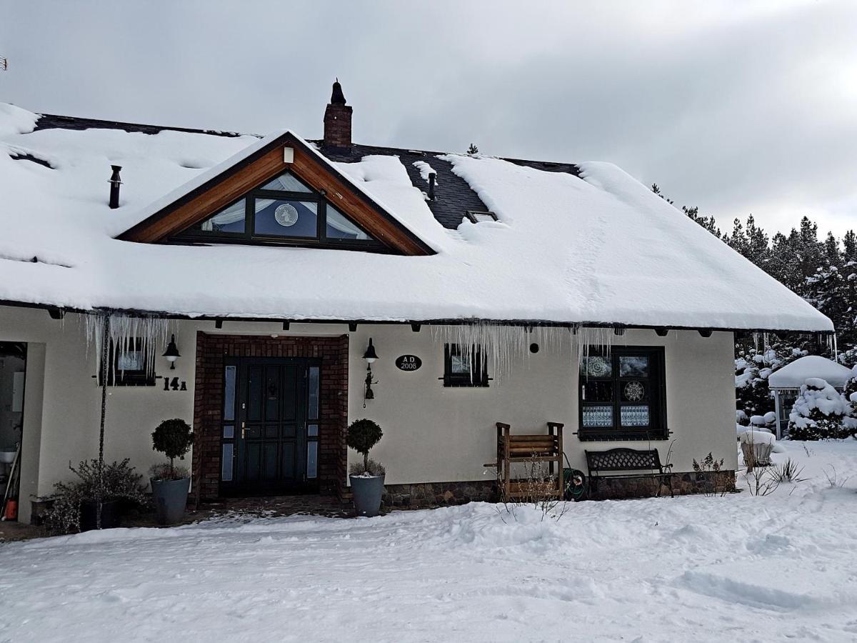 Domek Letniskowy Na Kaszubach Lub Apartament Z Kominkiem Puck Esterno foto